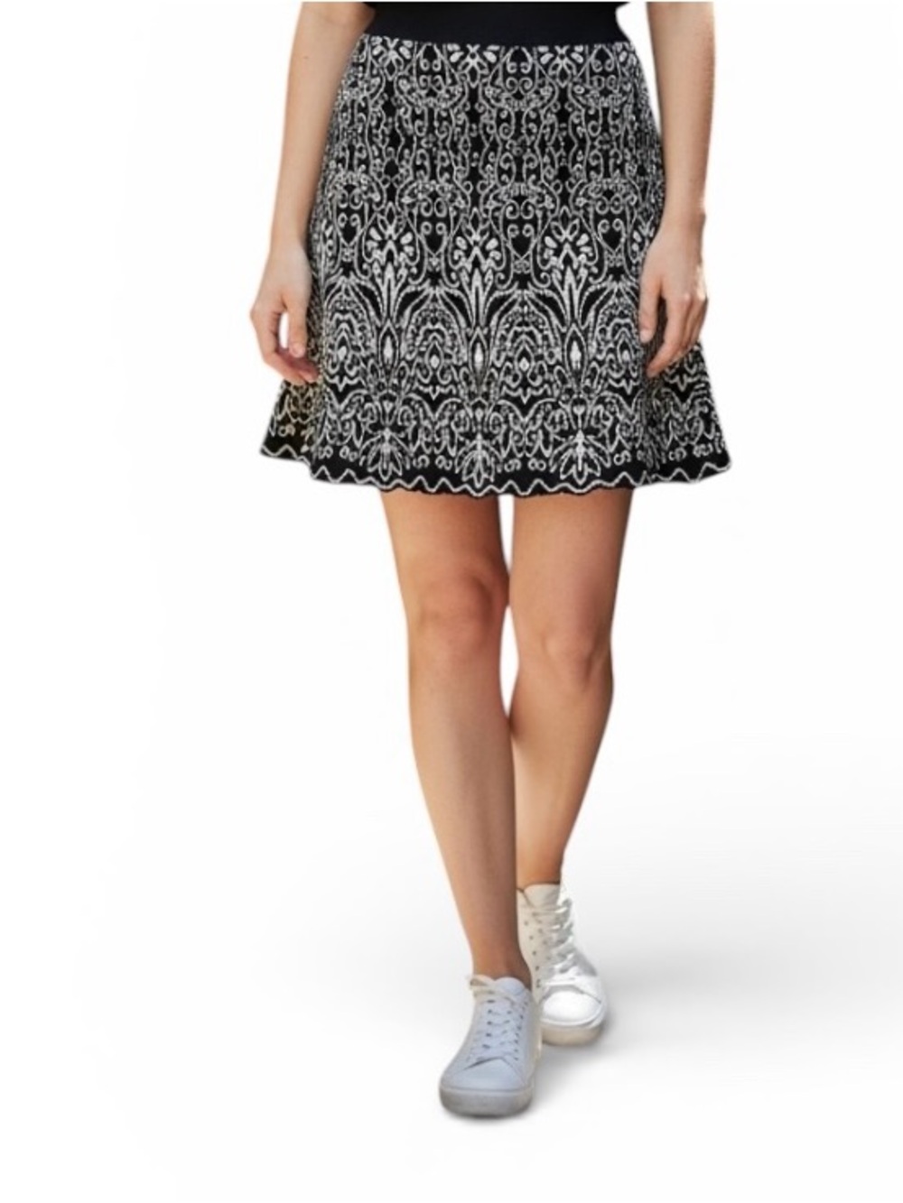 Women's Black and White Patterned A-Line Skirt